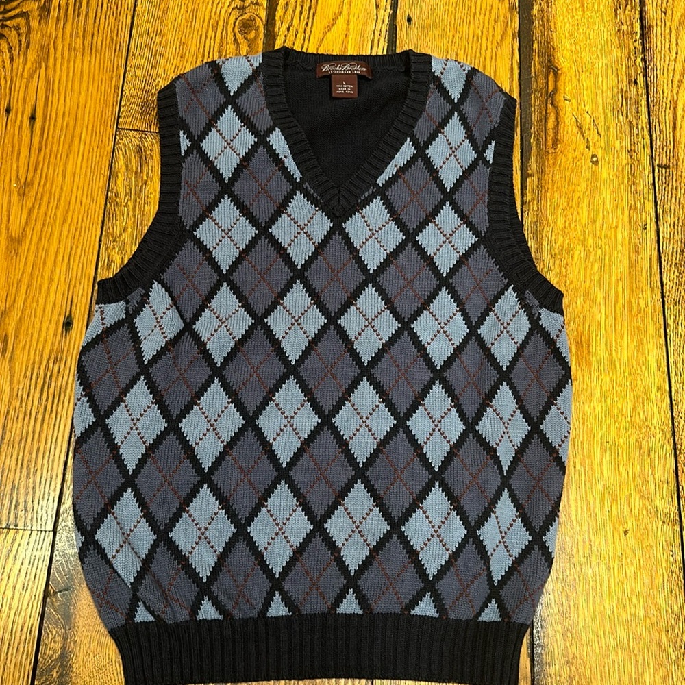 BROOKS BROTHERS ARGYLE COTTON V-NECK SWEATER VEST SIZE LARGE